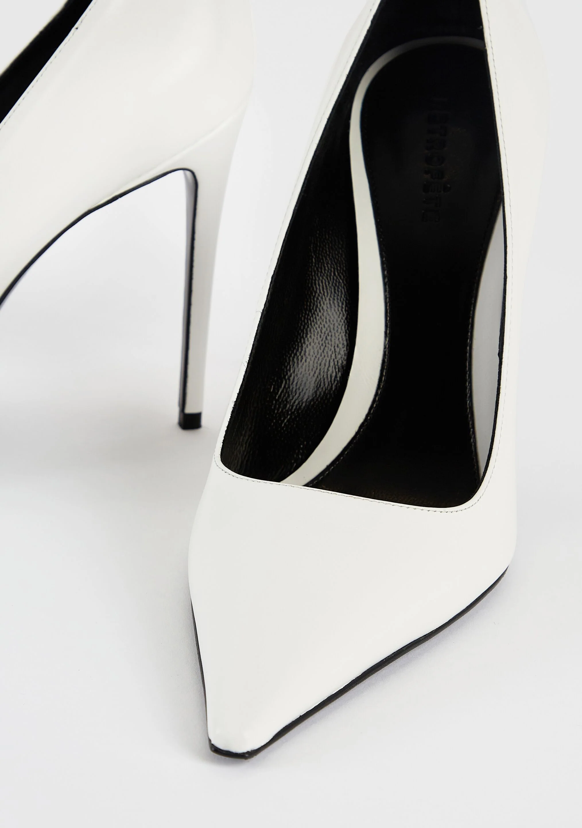 Jasmine Heel - Image 4