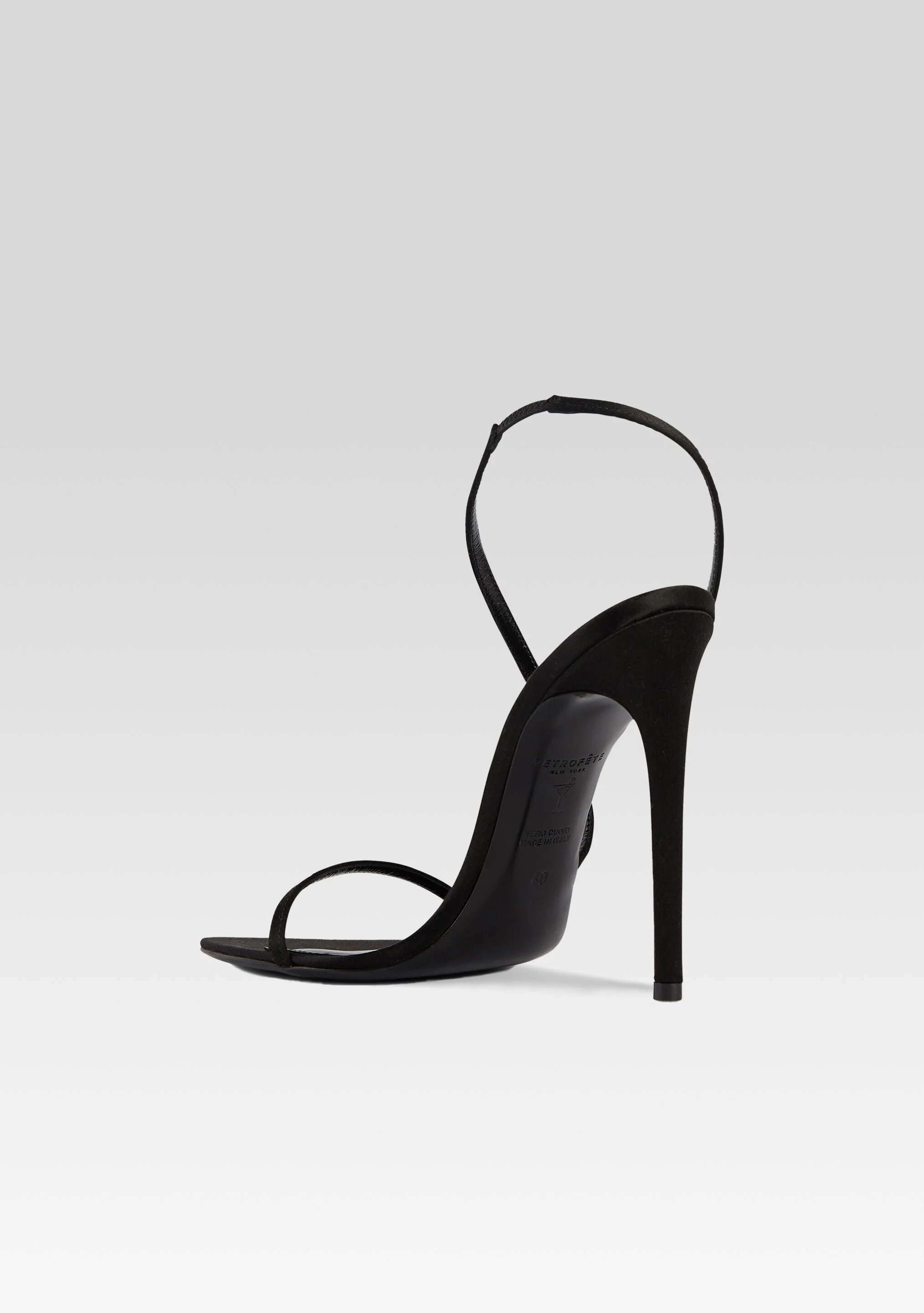 Naomi Sandal - Image 5